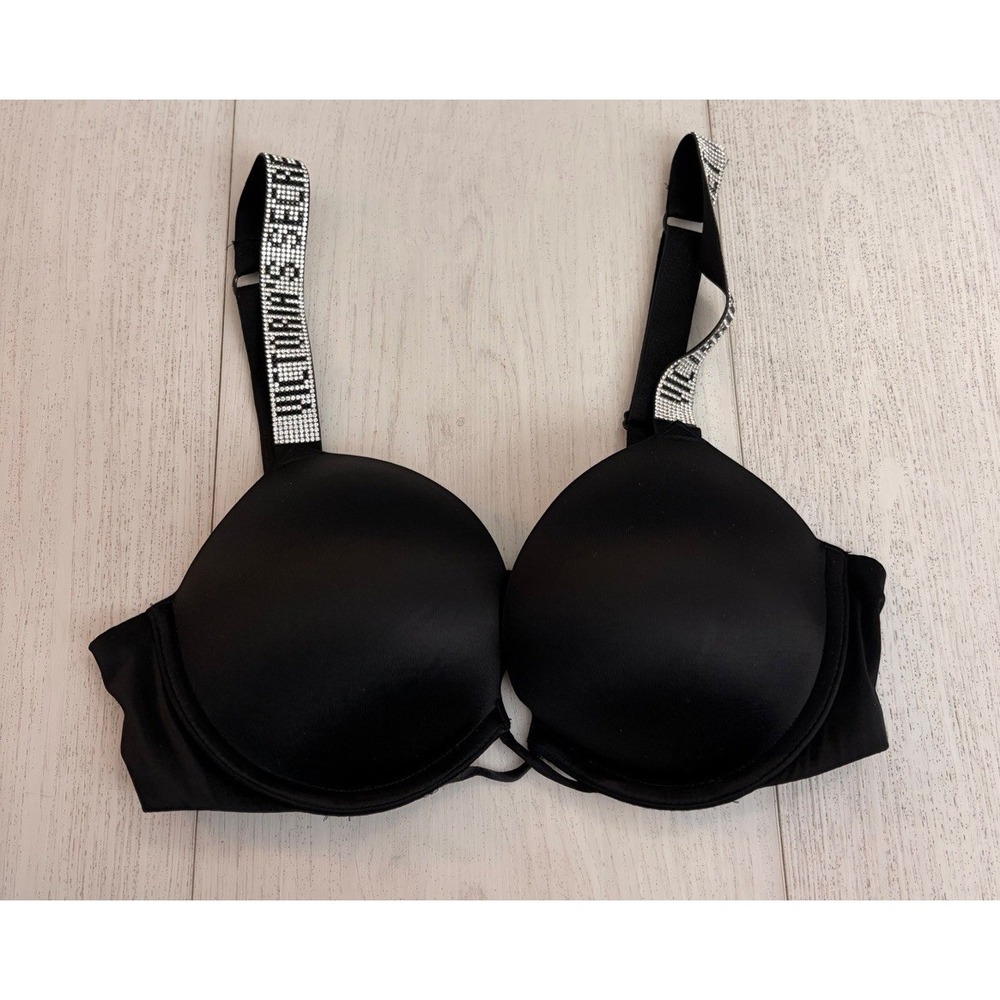 Victoria's Secret Bombshell Plunge Bra Sz 34B Black Shine Strap Logo